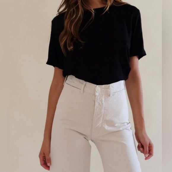 Ribbed black tee - Picture 6 of 7